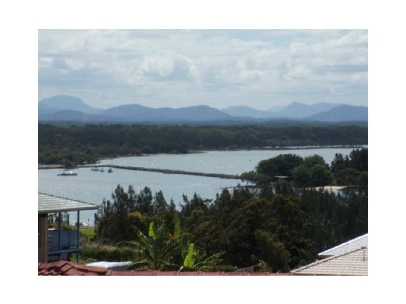24 Marlin Drive, South West Rocks NSW 2431