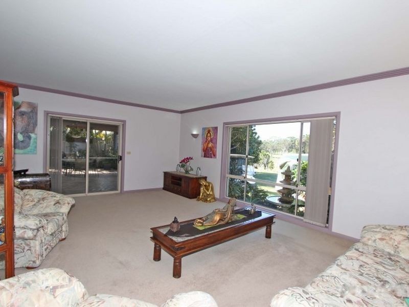 22 Cook Drive, South West Rocks NSW 2431