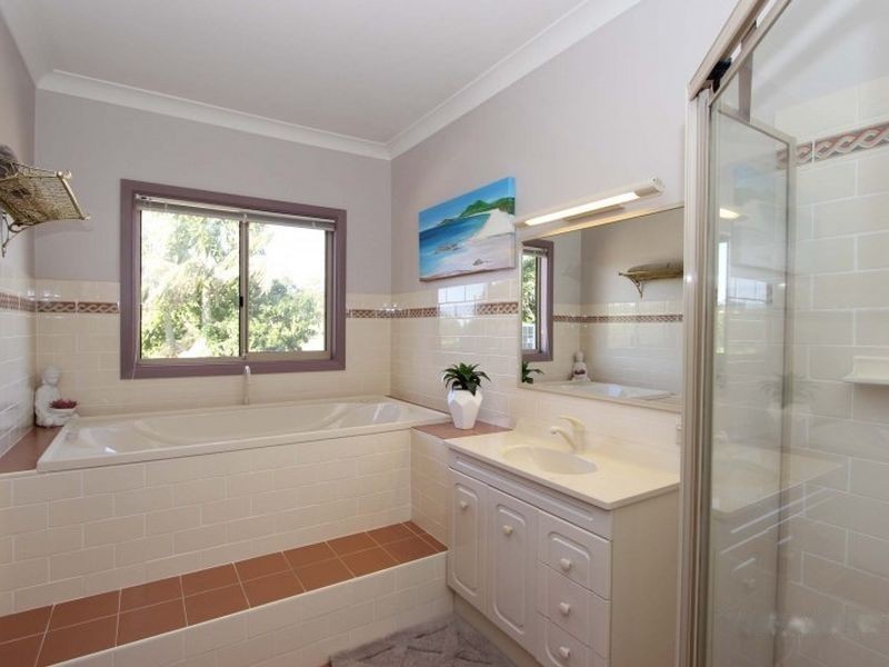 22 Cook Drive, South West Rocks NSW 2431