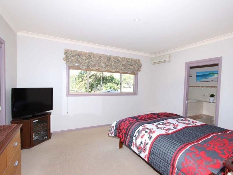 22 Cook Drive, South West Rocks NSW 2431