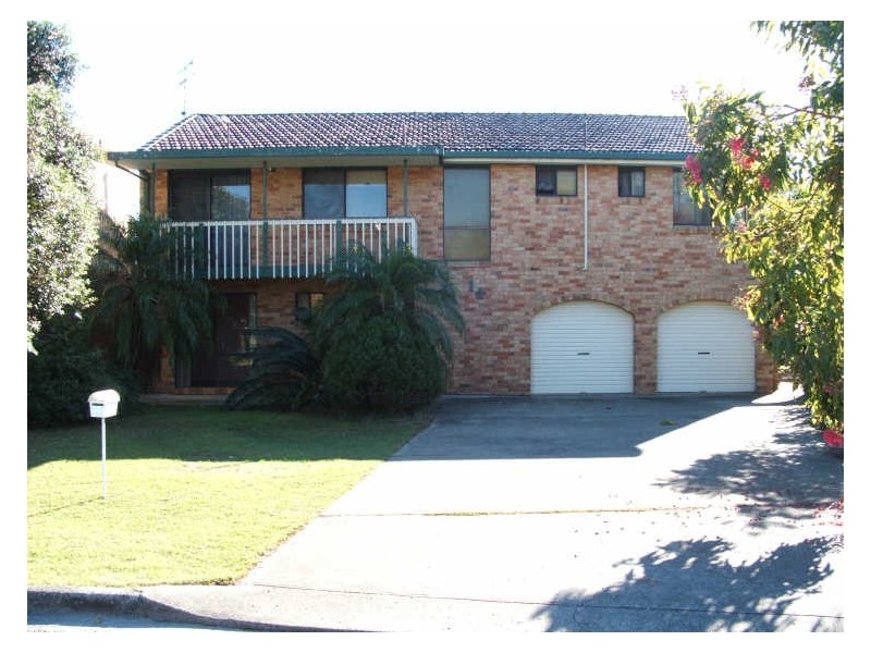 14 Goolagong Crescent, South West Rocks NSW 2431