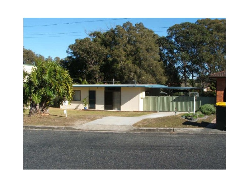 6 Lawson Street, South West Rocks NSW 2431