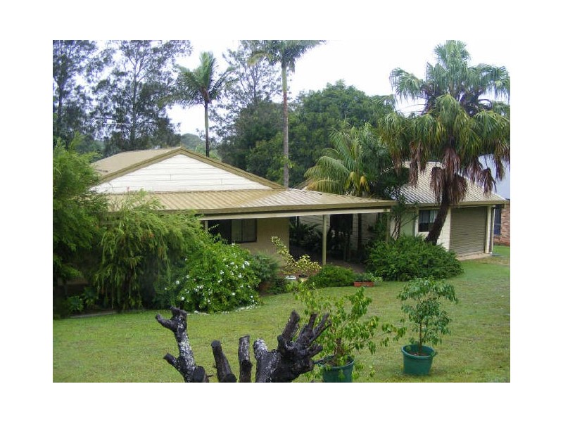 16 Entrance Street, South West Rocks NSW 2431