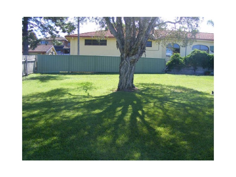 6 Albert Harrower Crescent, South West Rocks NSW 2431