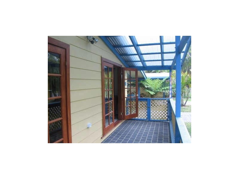 42 Hutchinson Street, Hat Head NSW 2440