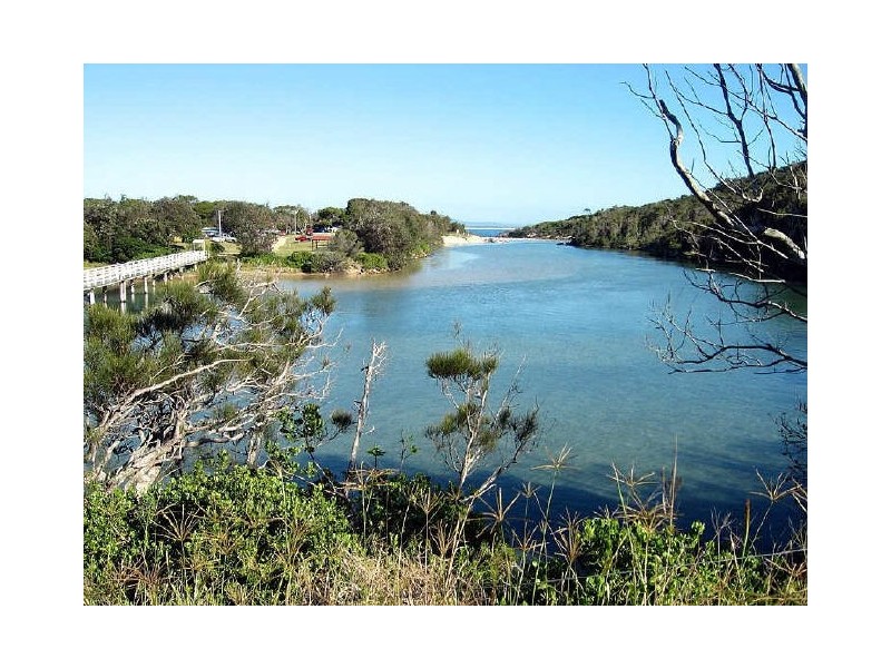 42 Hutchinson Street, Hat Head NSW 2440