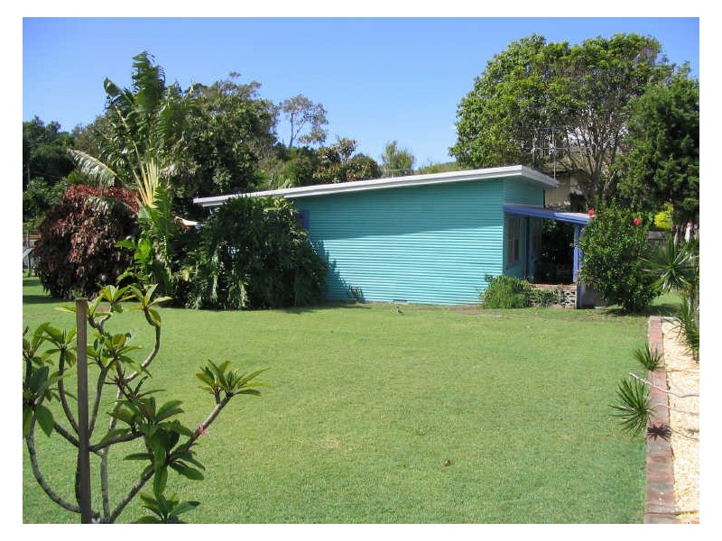 35-39 Pacific Street, Crescent Head NSW 2440