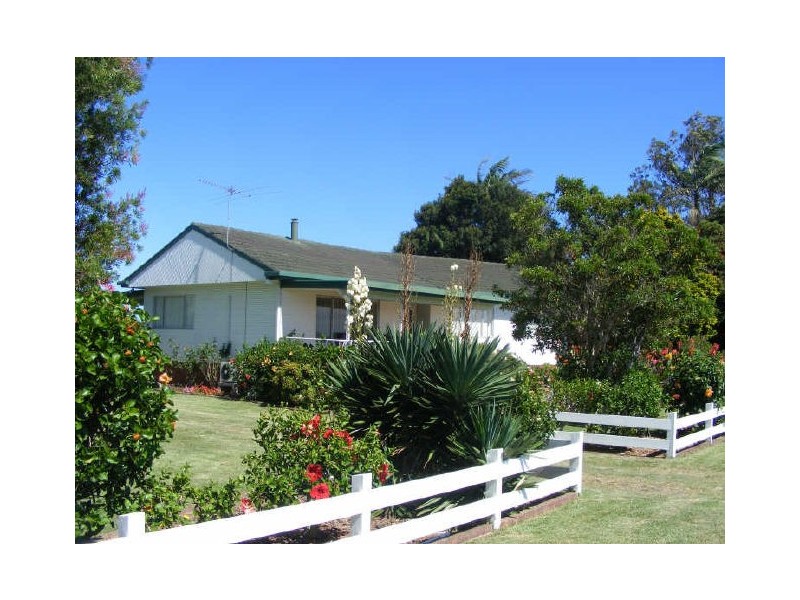 20 Riverside Drive, Kinchela NSW 2440