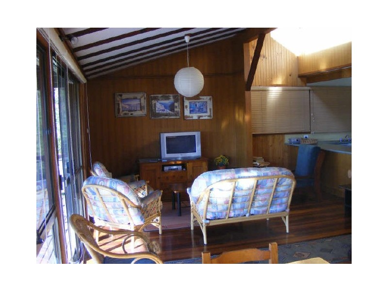 23 Dulconghi Street, Crescent Head NSW 2440