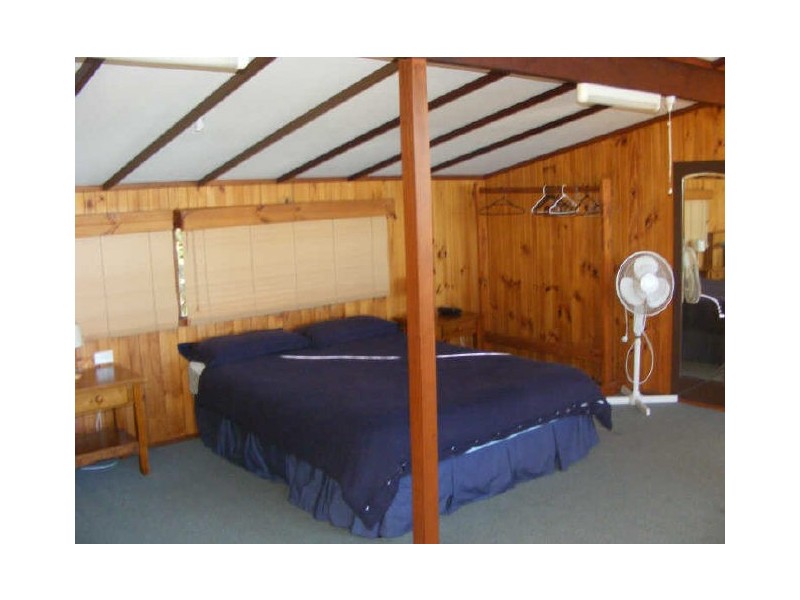 23 Dulconghi Street, Crescent Head NSW 2440