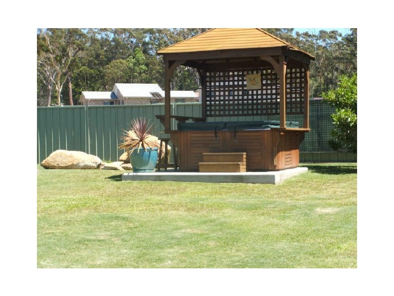 6 Everglades Place, South West Rocks NSW 2431