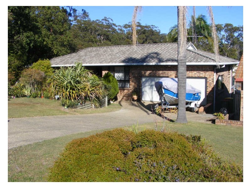 15 Crystal Place, South West Rocks NSW 2431