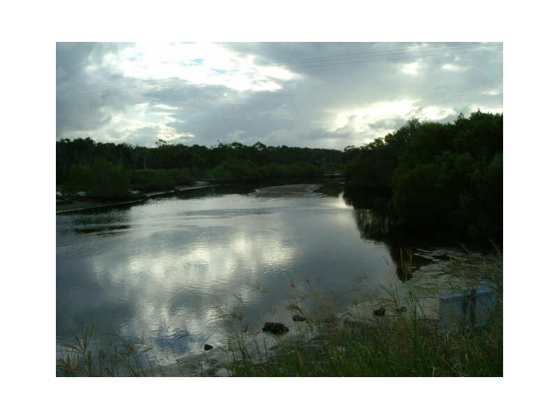 42 Straight Street, Hat Head NSW 2440