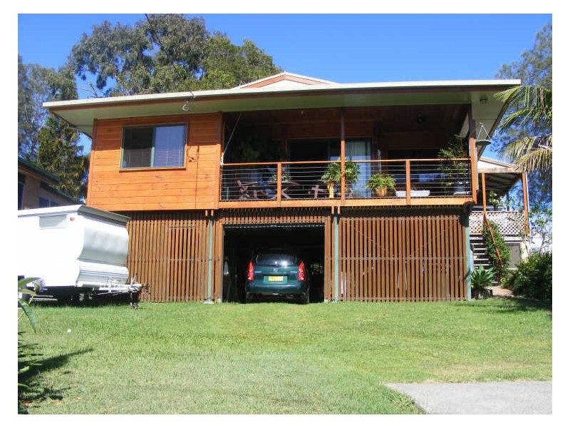 9 Entrance Street, South West Rocks NSW 2431