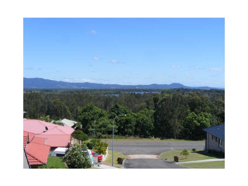 20 Salmon Circuit, South West Rocks NSW 2431