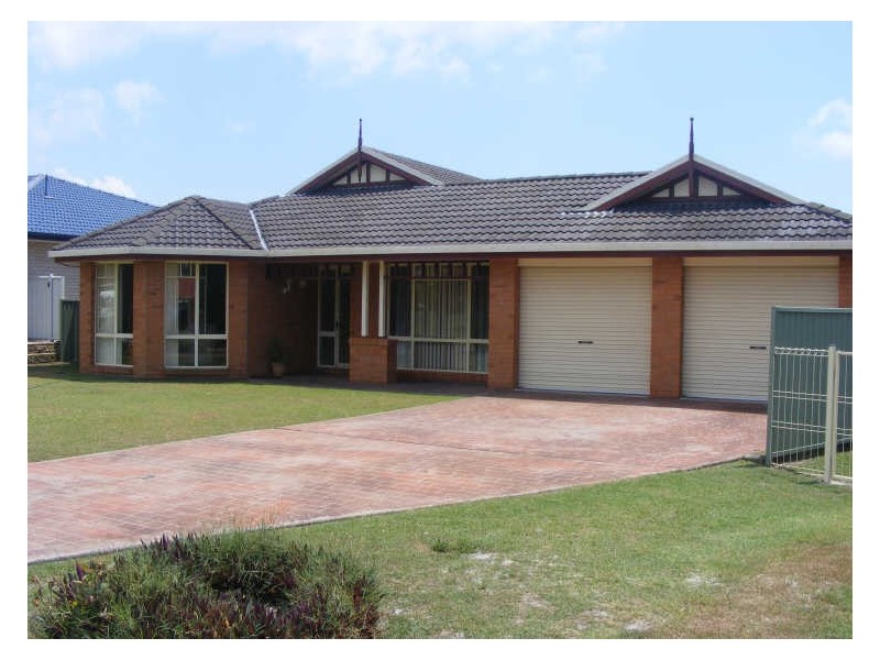 8 Colonial Circuit, South West Rocks NSW 2431