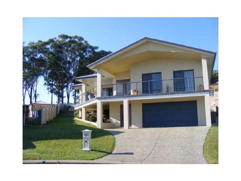 4 Sanders Place, South West Rocks NSW 2431