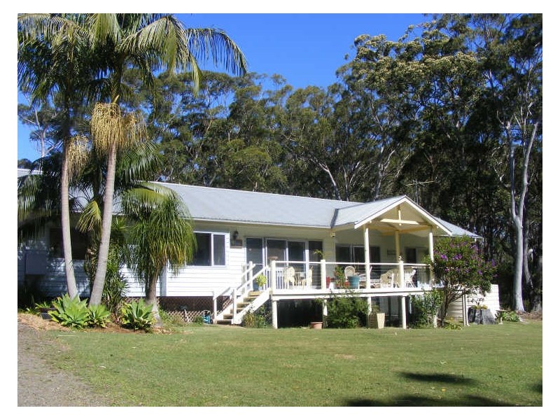 30 Ferntree Close, Arakoon NSW 2431