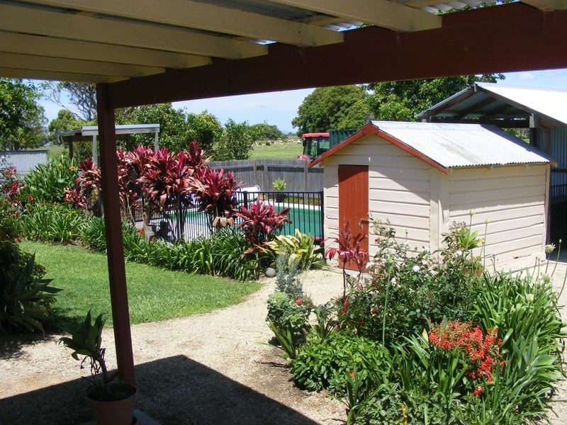 525 Summer Island Road, Summer Island NSW 2440