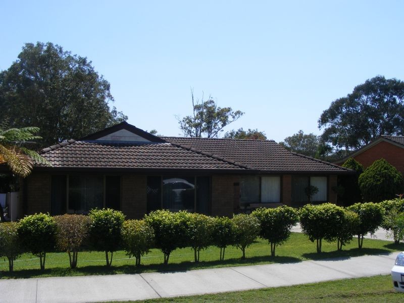 82 Phillip Drive, South West Rocks NSW 2431