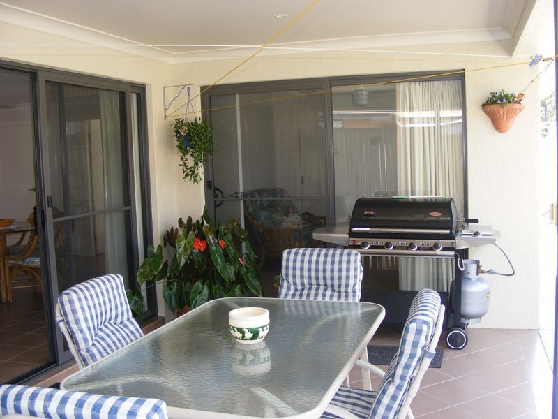 19 Yulgilbar Place, South West Rocks NSW 2431