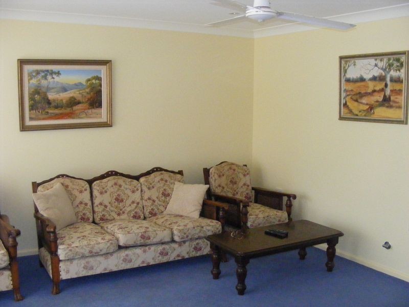 16 Athol Elliott Place, South West Rocks NSW 2431
