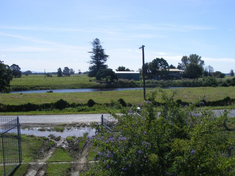 94 Left Bank Road, Kinchela NSW 2440