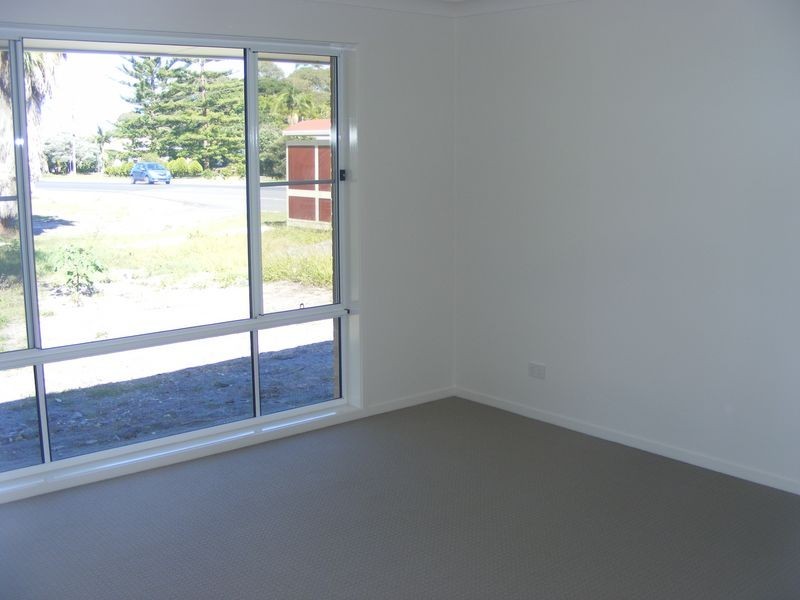 2 Tallowood Drive, South West Rocks NSW 2431