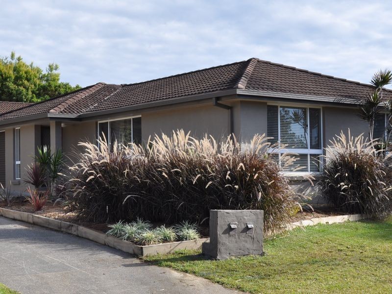 1/8 Albert Harrower Cr, South West Rocks NSW 2431