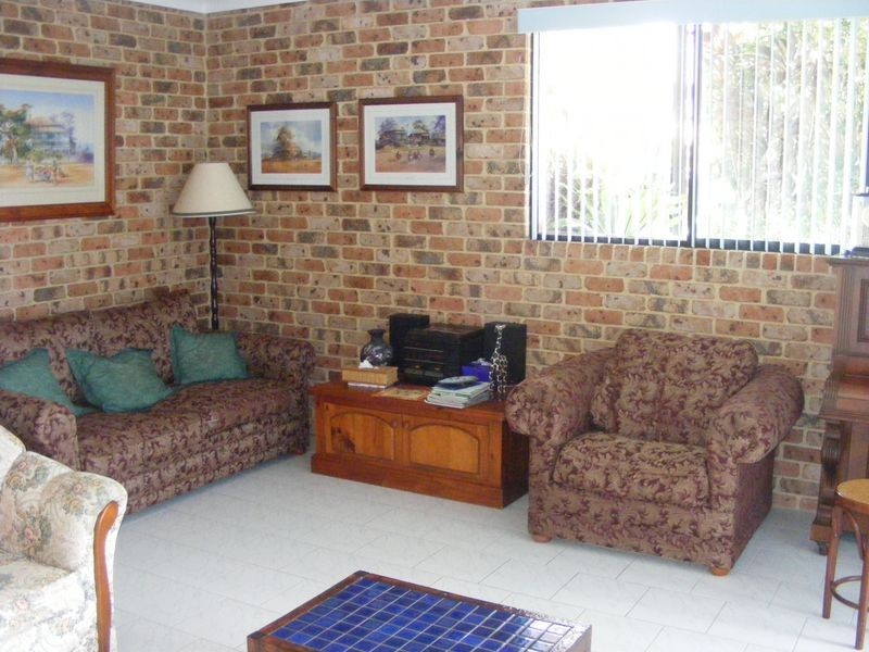 9 Dolphin Crescent, South West Rocks NSW 2431