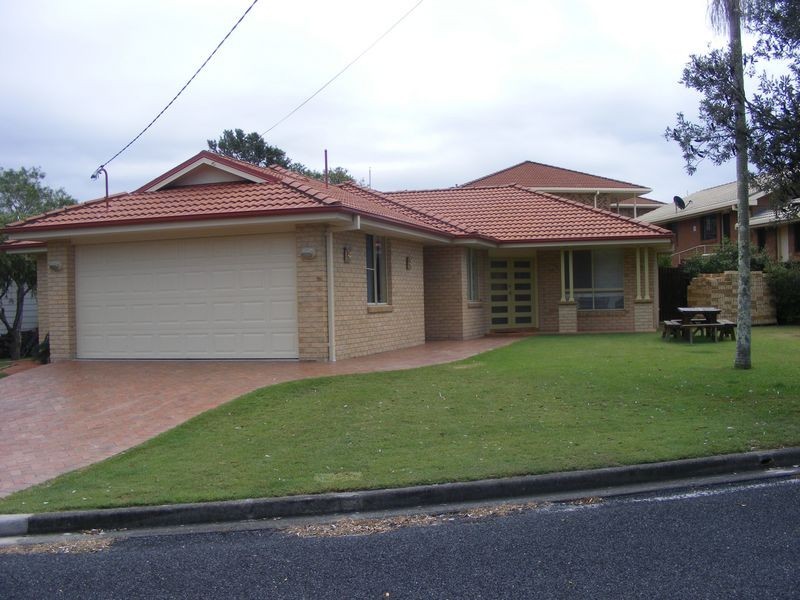 28 Currawong Cr, South West Rocks NSW 2431