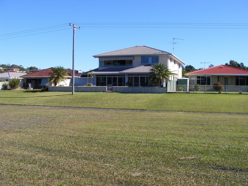 11 Fairway Place, South West Rocks NSW 2431
