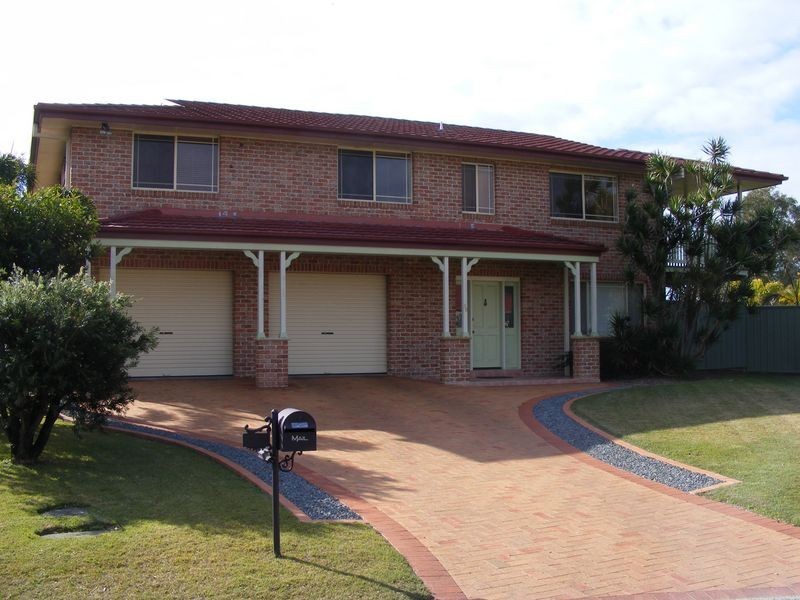 36 Athol Elliott Place, South West Rocks NSW 2431