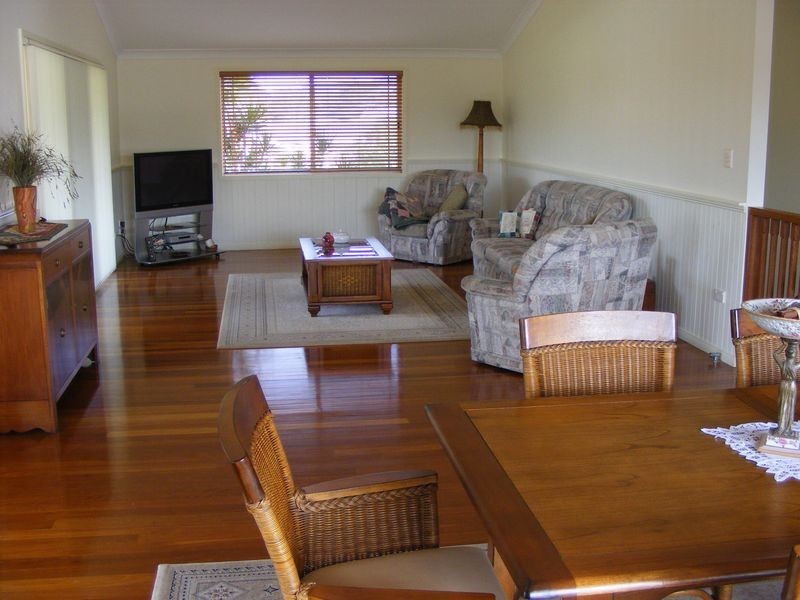 36 Athol Elliott Place, South West Rocks NSW 2431