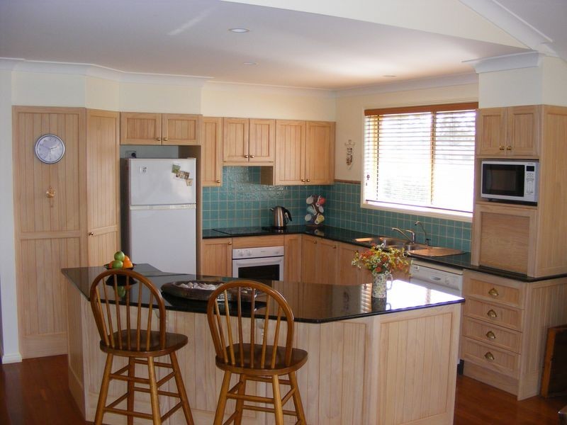 36 Athol Elliott Place, South West Rocks NSW 2431