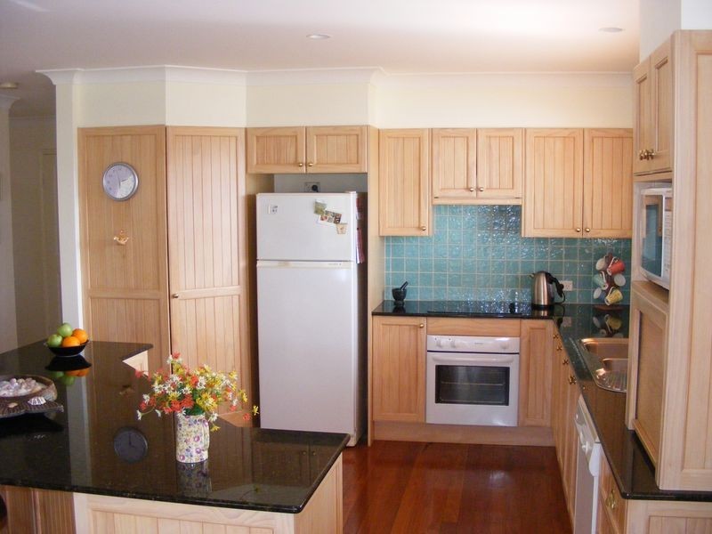 36 Athol Elliott Place, South West Rocks NSW 2431