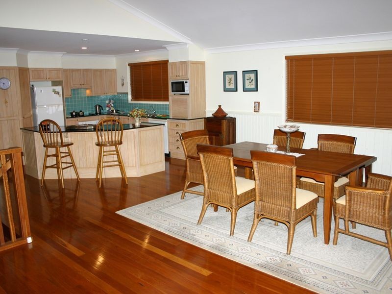 36 Athol Elliott Place, South West Rocks NSW 2431