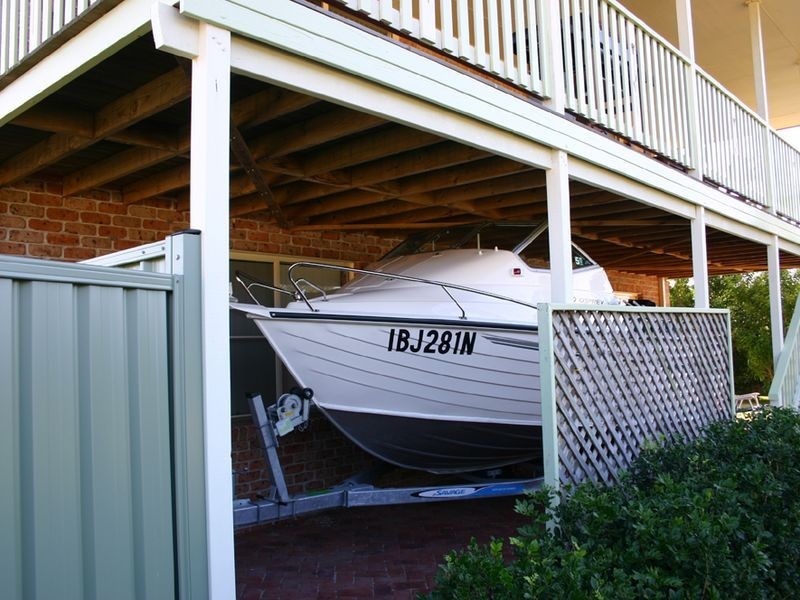 36 Athol Elliott Place, South West Rocks NSW 2431