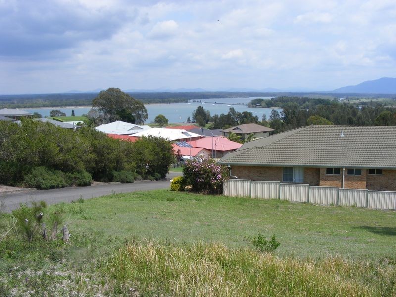 9 Salmon Circuit, South West Rocks NSW 2431