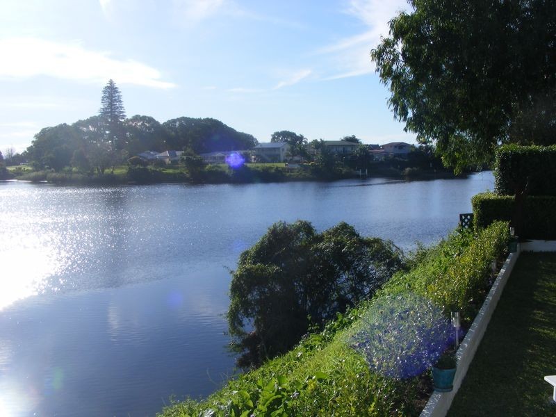 8 Kinchela Street, Gladstone NSW 2440