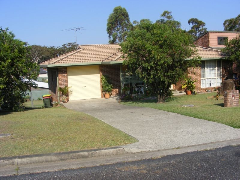 17 Crystal Place, South West Rocks NSW 2431