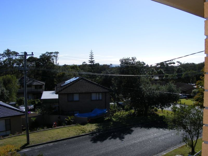 18 Goolagong Cr, South West Rocks NSW 2431