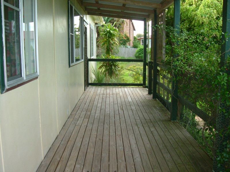 18 Currawong Crescent, South West Rocks NSW 2431