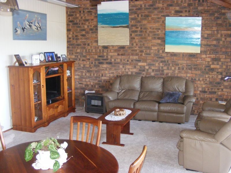 5 Emmanuel Crescent, South West Rocks NSW 2431