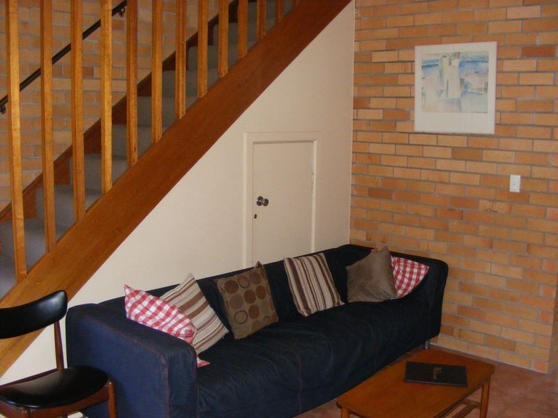 2/15 Landsborough Street, South West Rocks NSW 2431