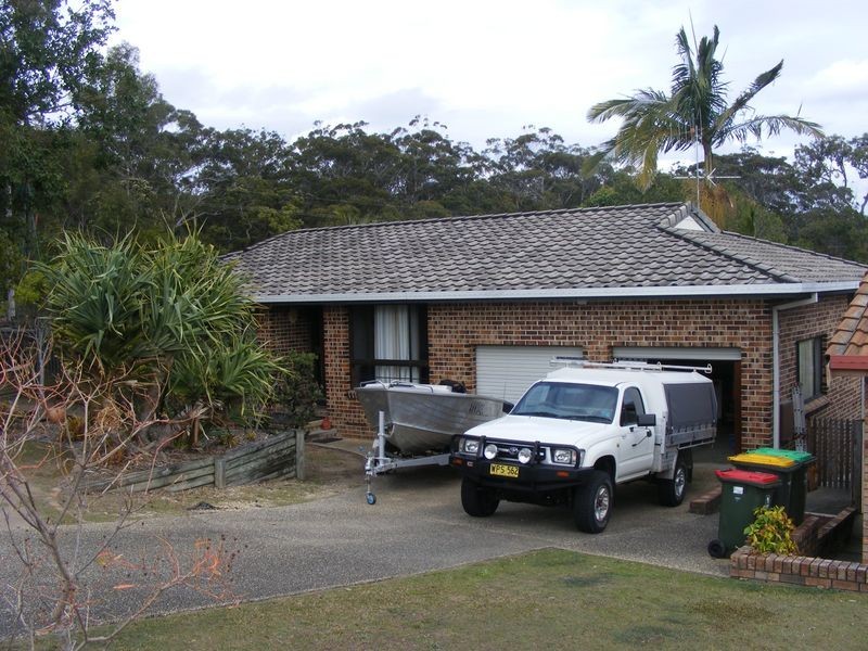 15 Crystal Place, South West Rocks NSW 2431