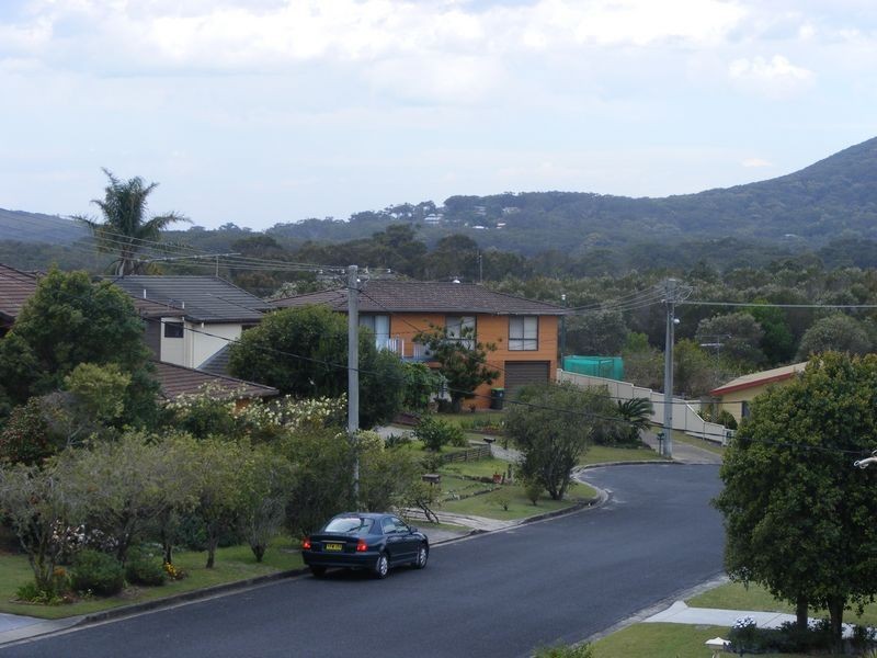 9 Emmanuel Crescent, South West Rocks NSW 2431