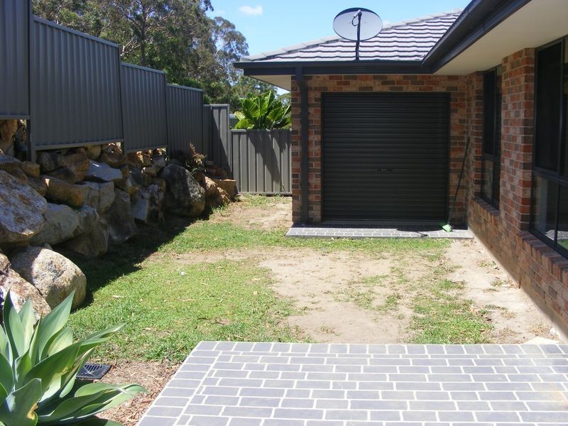 18 Steve Eagleton Dr, South West Rocks NSW 2431