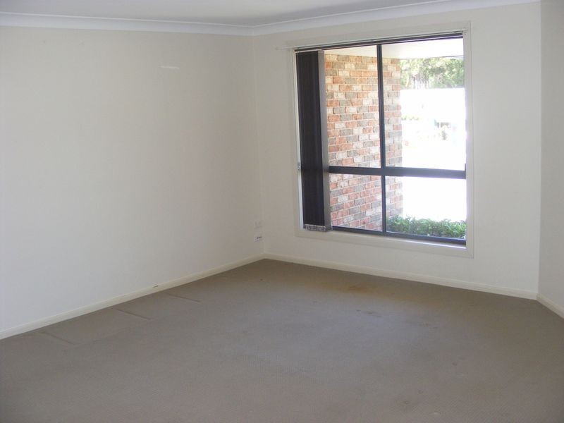 18 Steve Eagleton Dr, South West Rocks NSW 2431