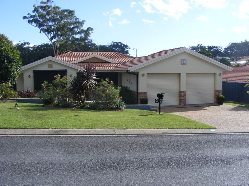 39 Dennis Cr, South West Rocks NSW 2431